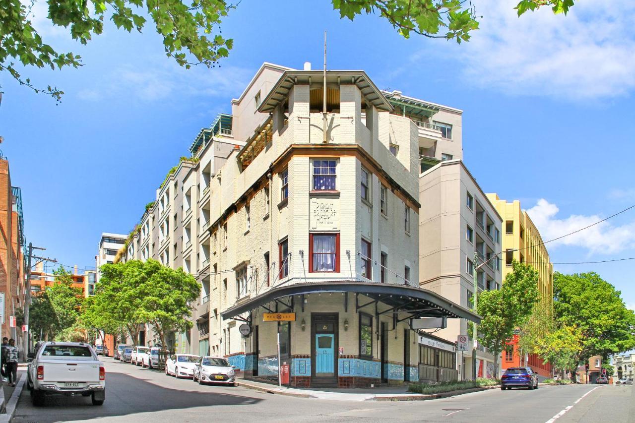 Venus By The Harbour Budget Hotel Сидней Экстерьер фото